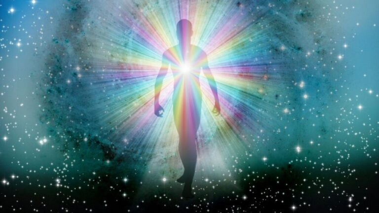 Mystical Radiance: What’s Your Aura and Its Colors?